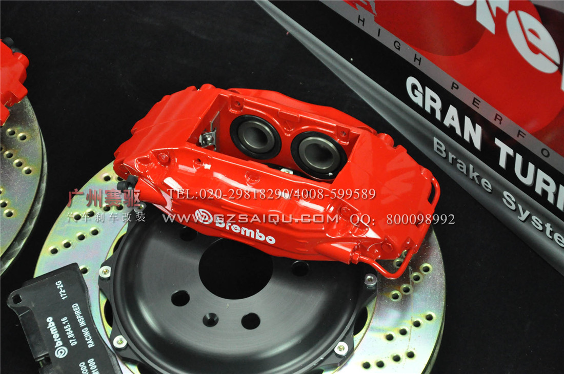 別克君威原裝位BREMBO 剎車套裝 F50大四活塞剎車鮑魚 大大提升制動力